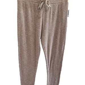 Gymshark Women’s Ribbed Knit Lounge Leggings – Taupe – Size M – Soft & Stretchy